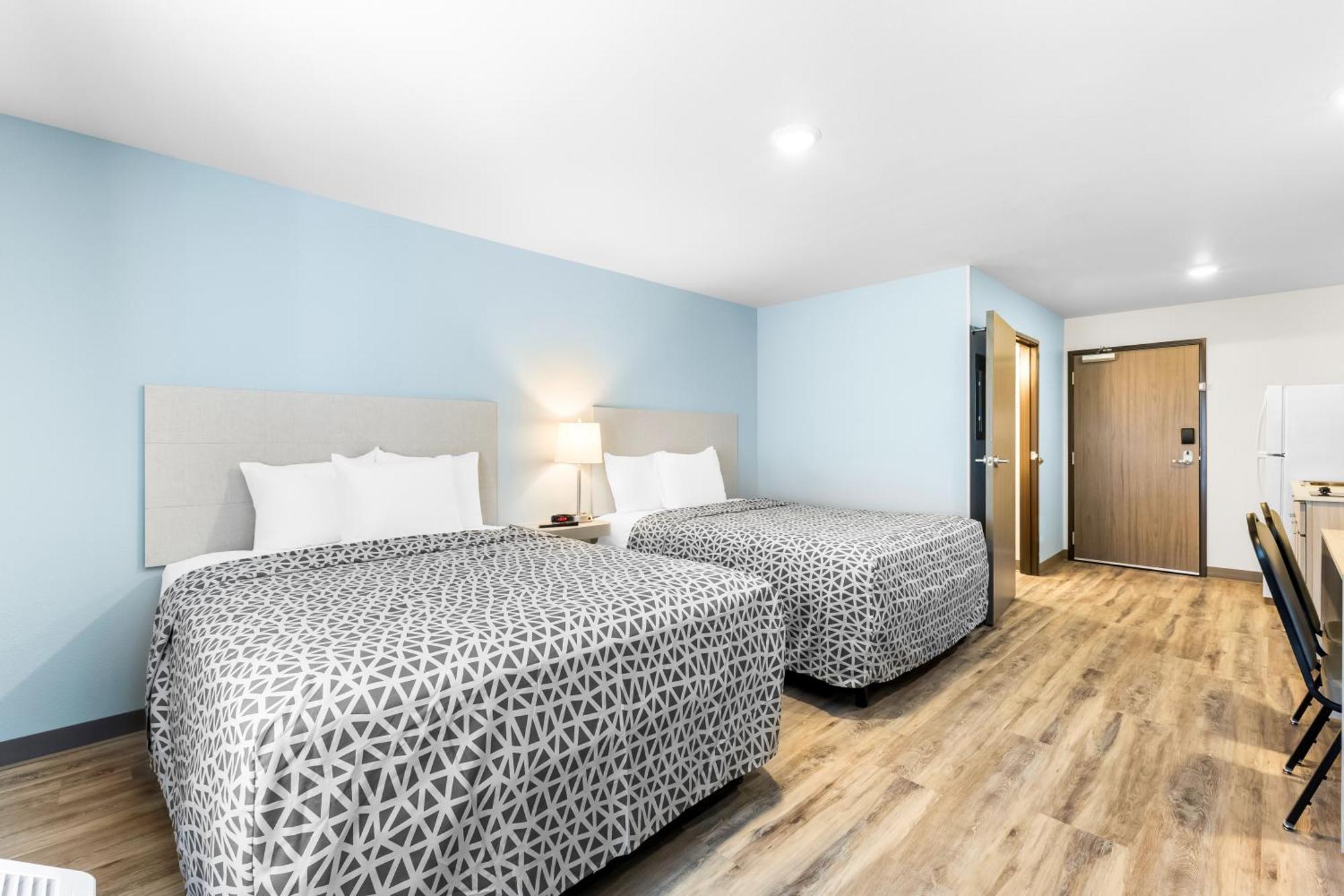 Hotel Woodspring Salt